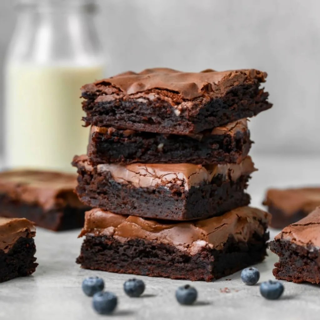 Learn how to bake perfect brownies, fudgy or cakey. Get tips on ingredients, textures, and techniques for delicious results every time.